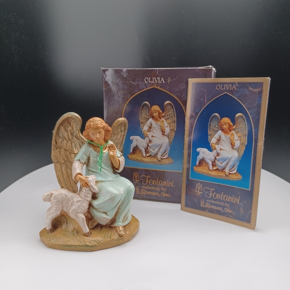 Fontanini Olivia Angel & Little Lamb Figurine - Picture 9 of 9